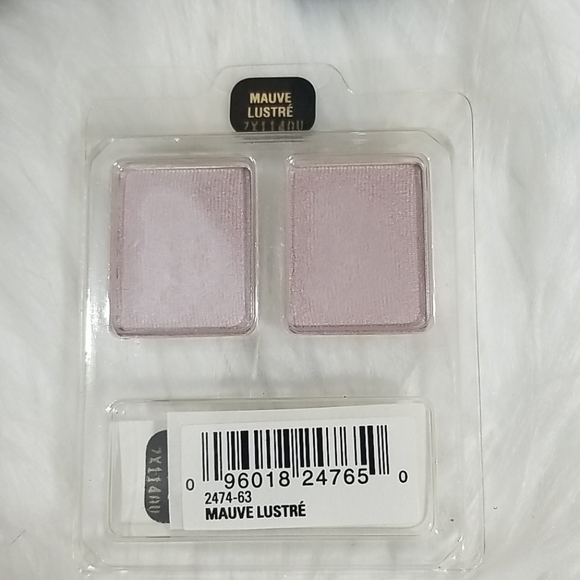 Lancome 7 Piece Makeup Kit - Picture 3 of 5